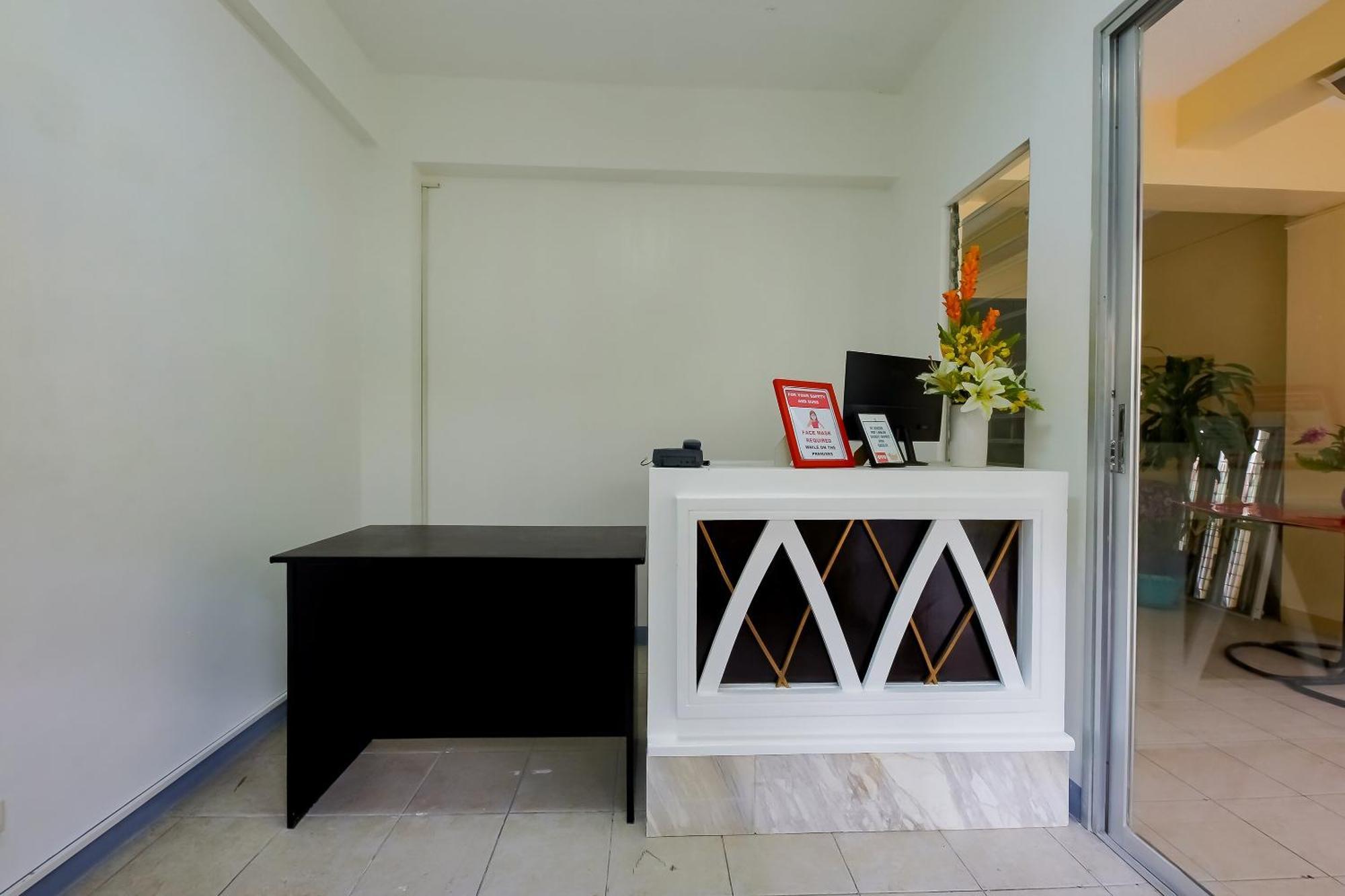 Oyo 840 Orangenest Apartelle Manila Exterior photo