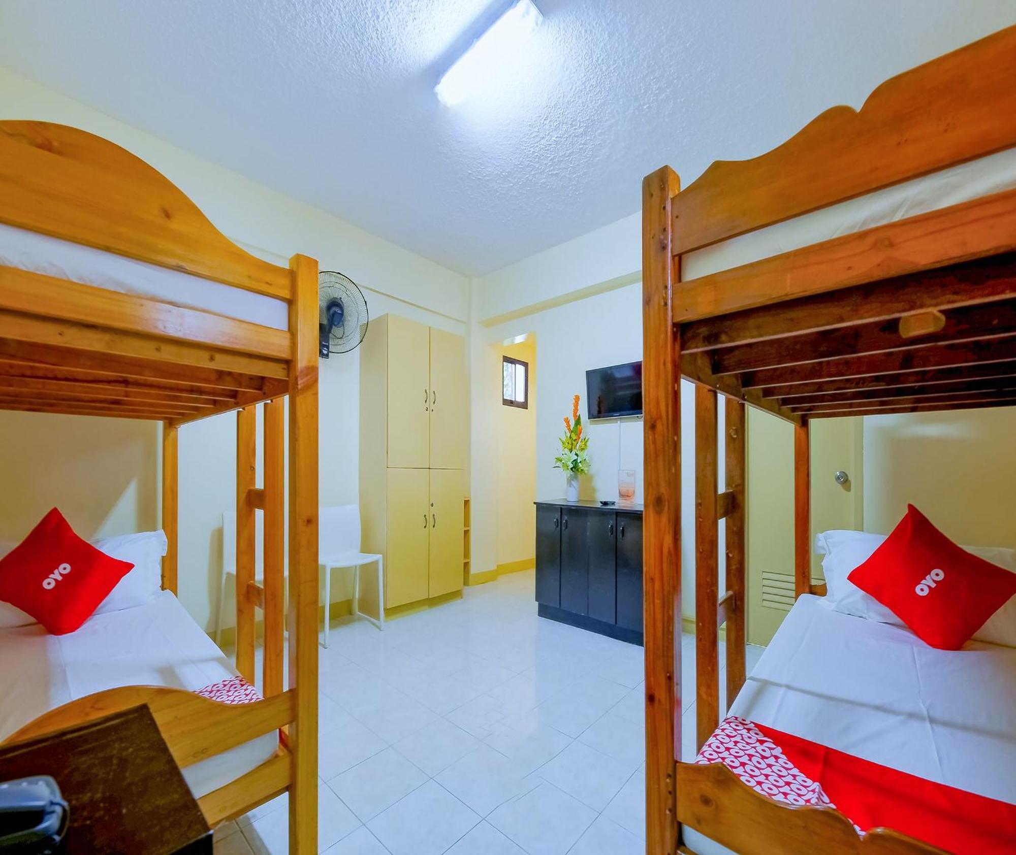 Oyo 840 Orangenest Apartelle Manila Exterior photo