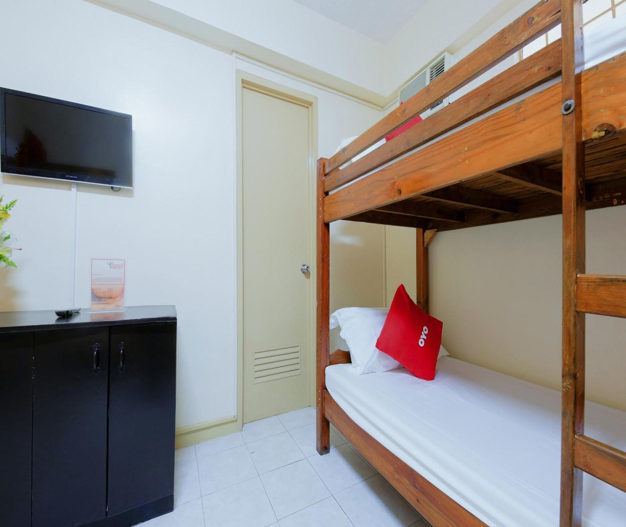 Oyo 840 Orangenest Apartelle Manila Exterior photo